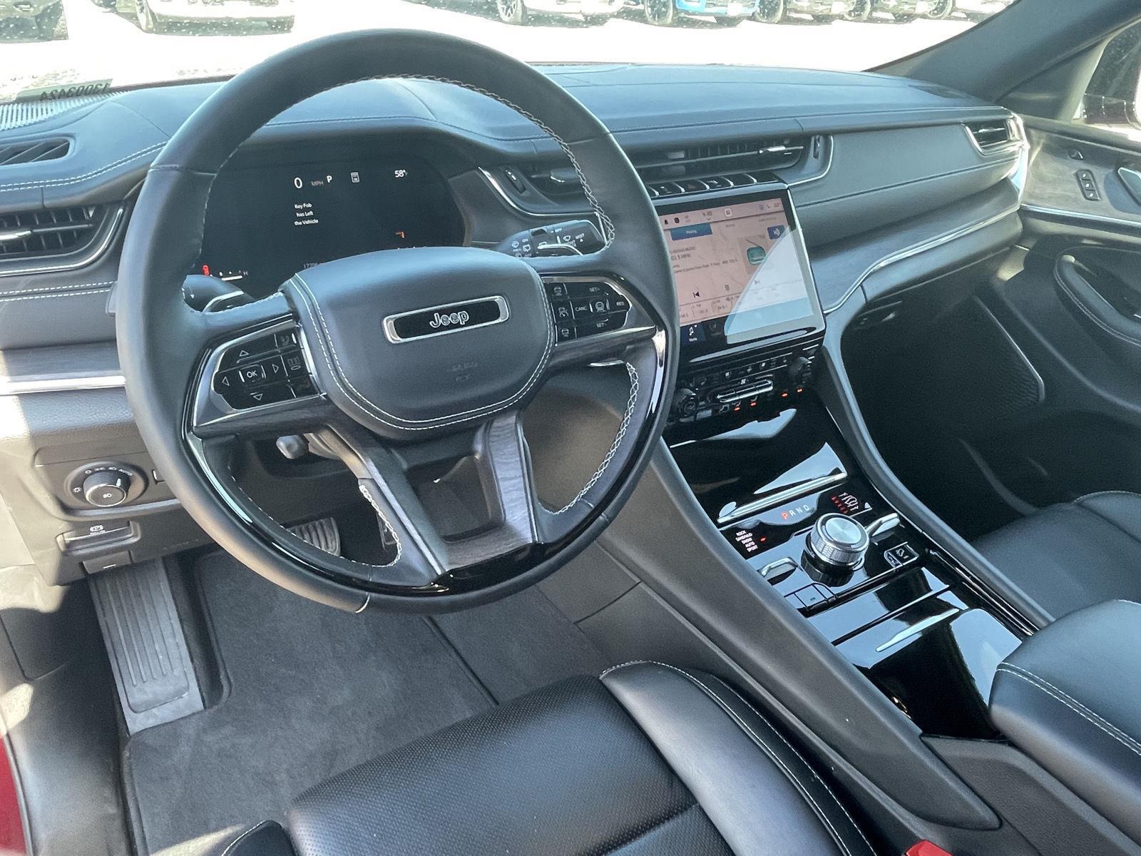 Pre-Owned 2024 Jeep Grand Cherokee for sale in Grand Island NE