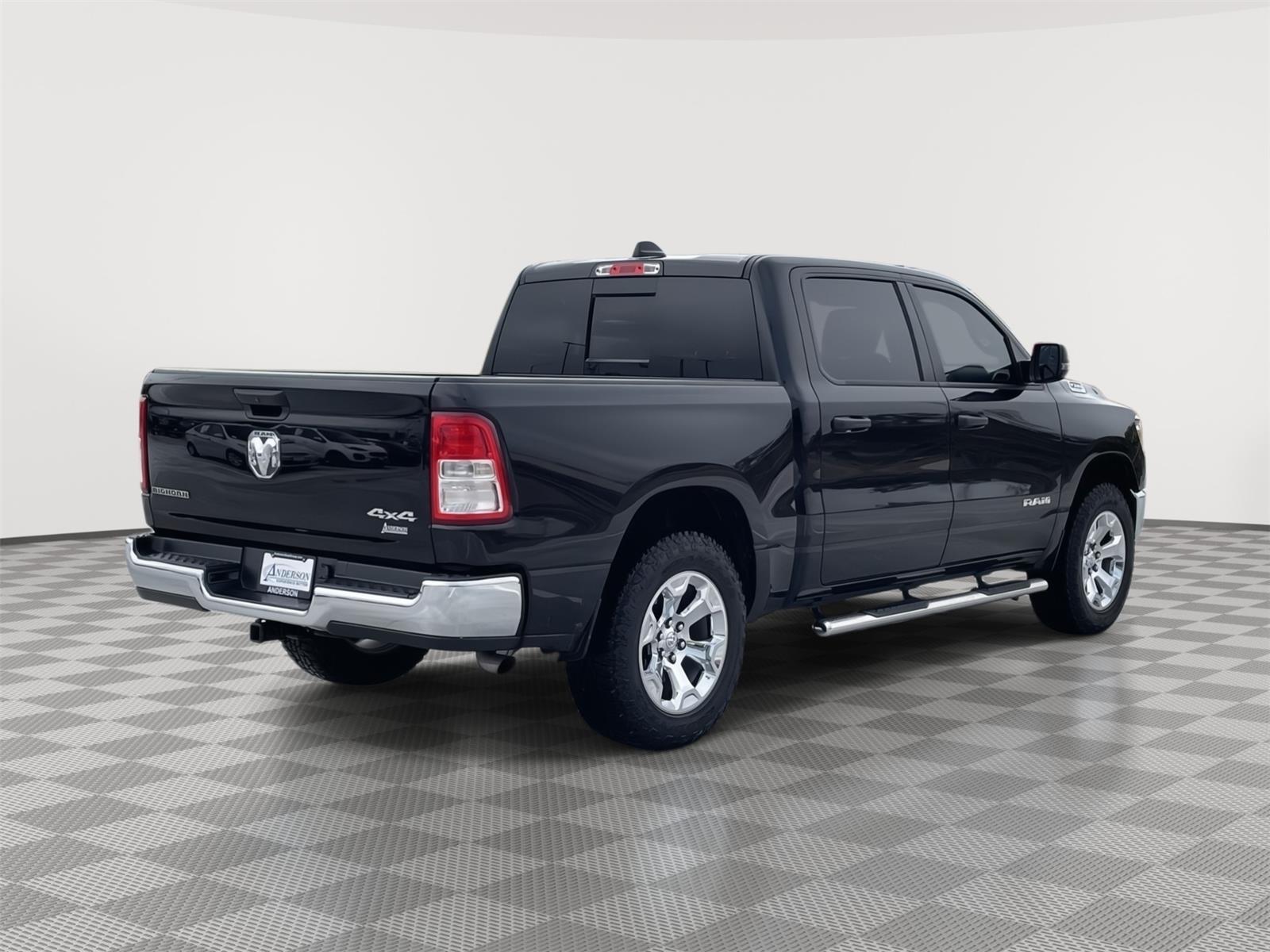 View vehicle photo 6