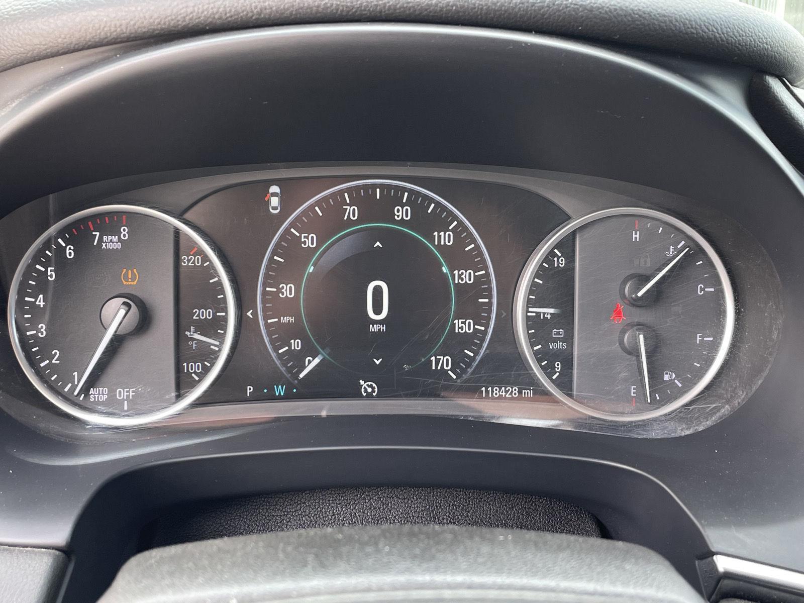 Vehicle photo 3