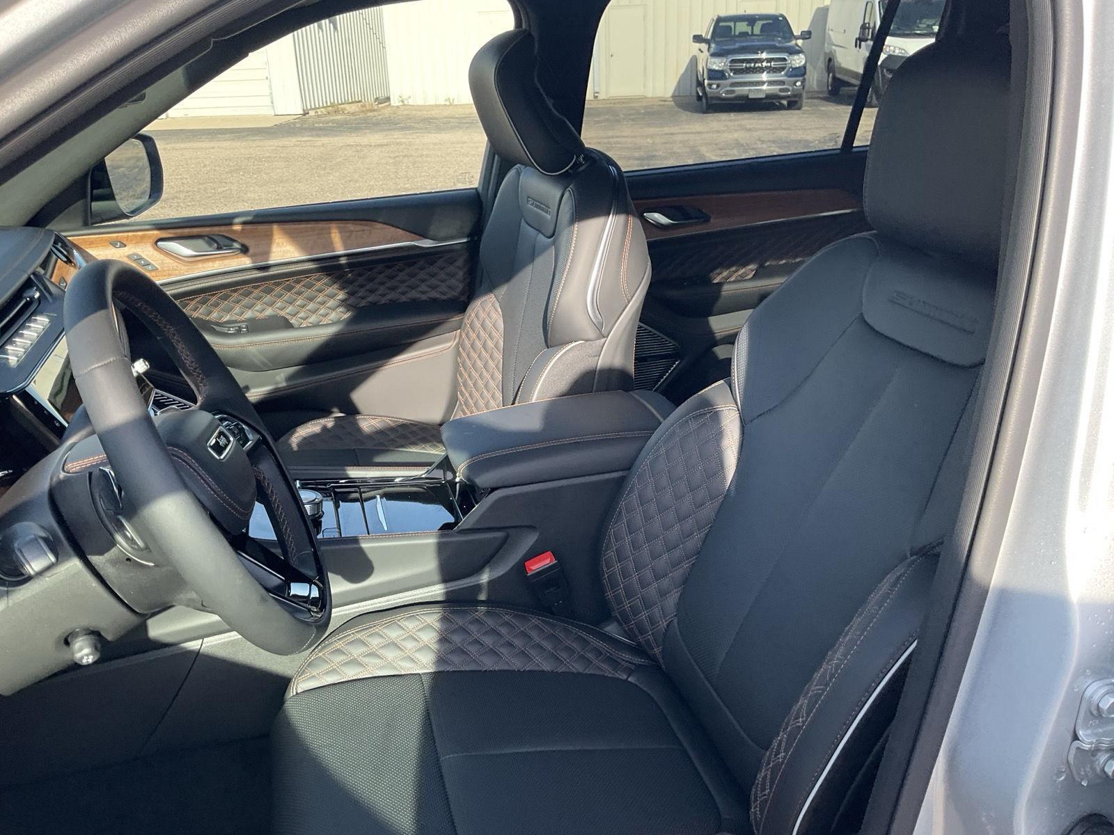 New 2026 Jeep Grand Cherokee L for sale in Grand Island NE