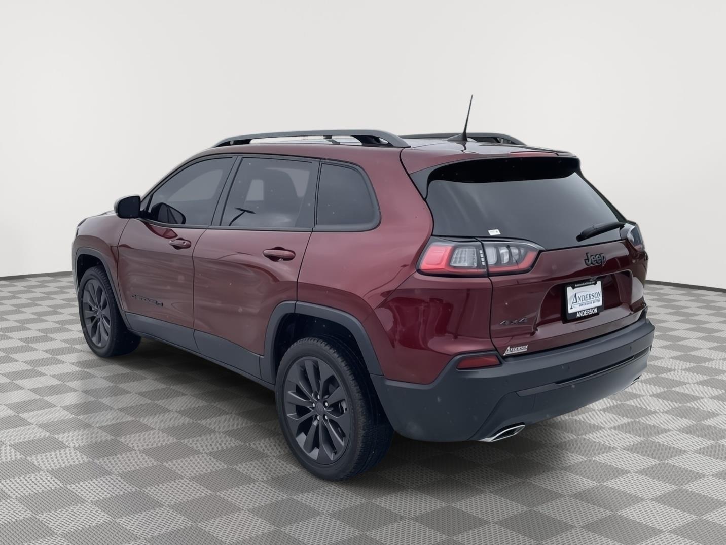 Used 2021 Jeep Cherokee for sale in Grand Island NE