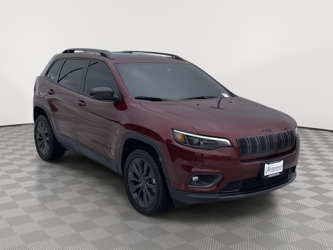 Used 2021 Jeep Cherokee for sale in Grand Island NE