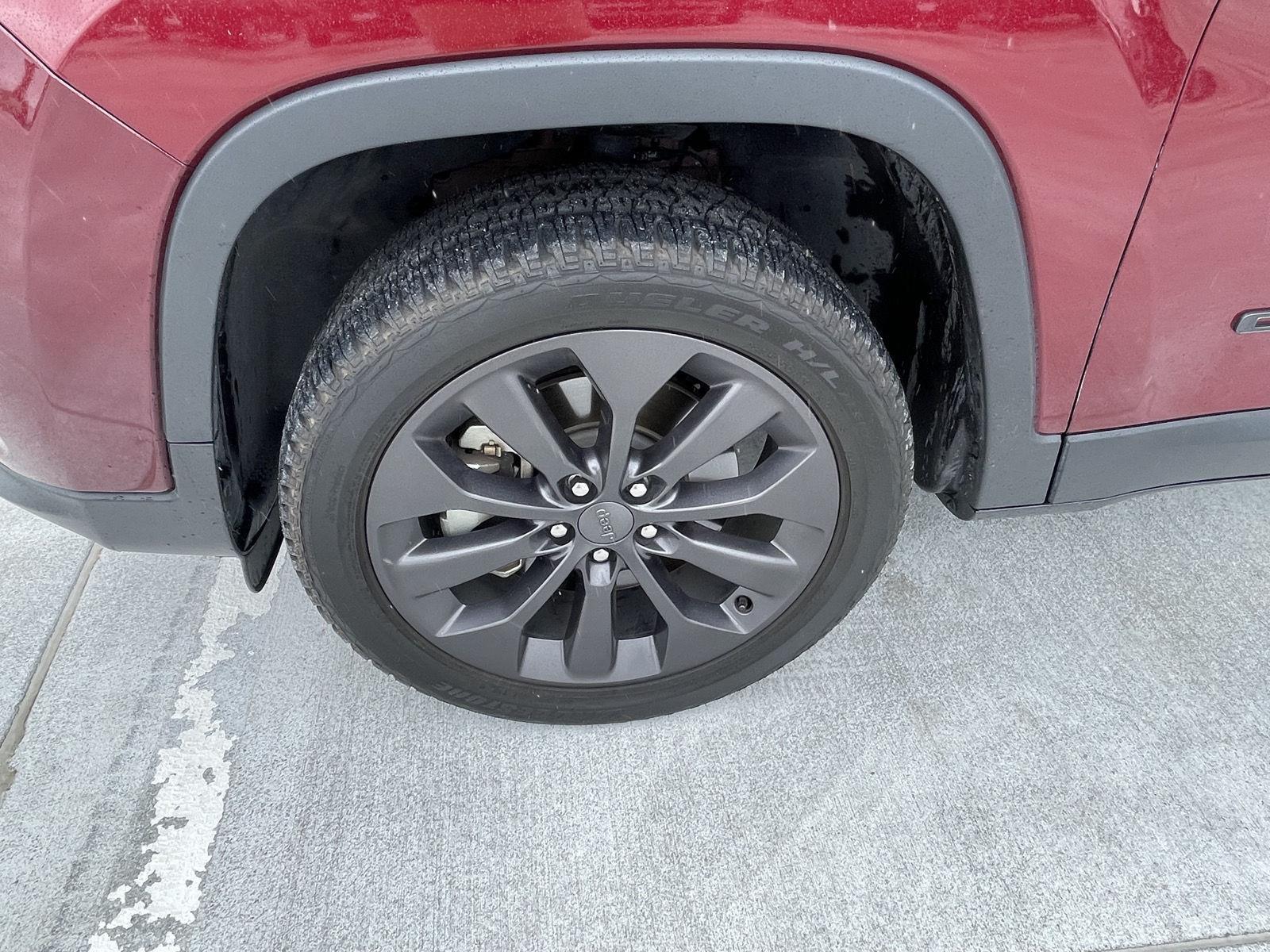 Used 2021 Jeep Cherokee for sale in Grand Island NE