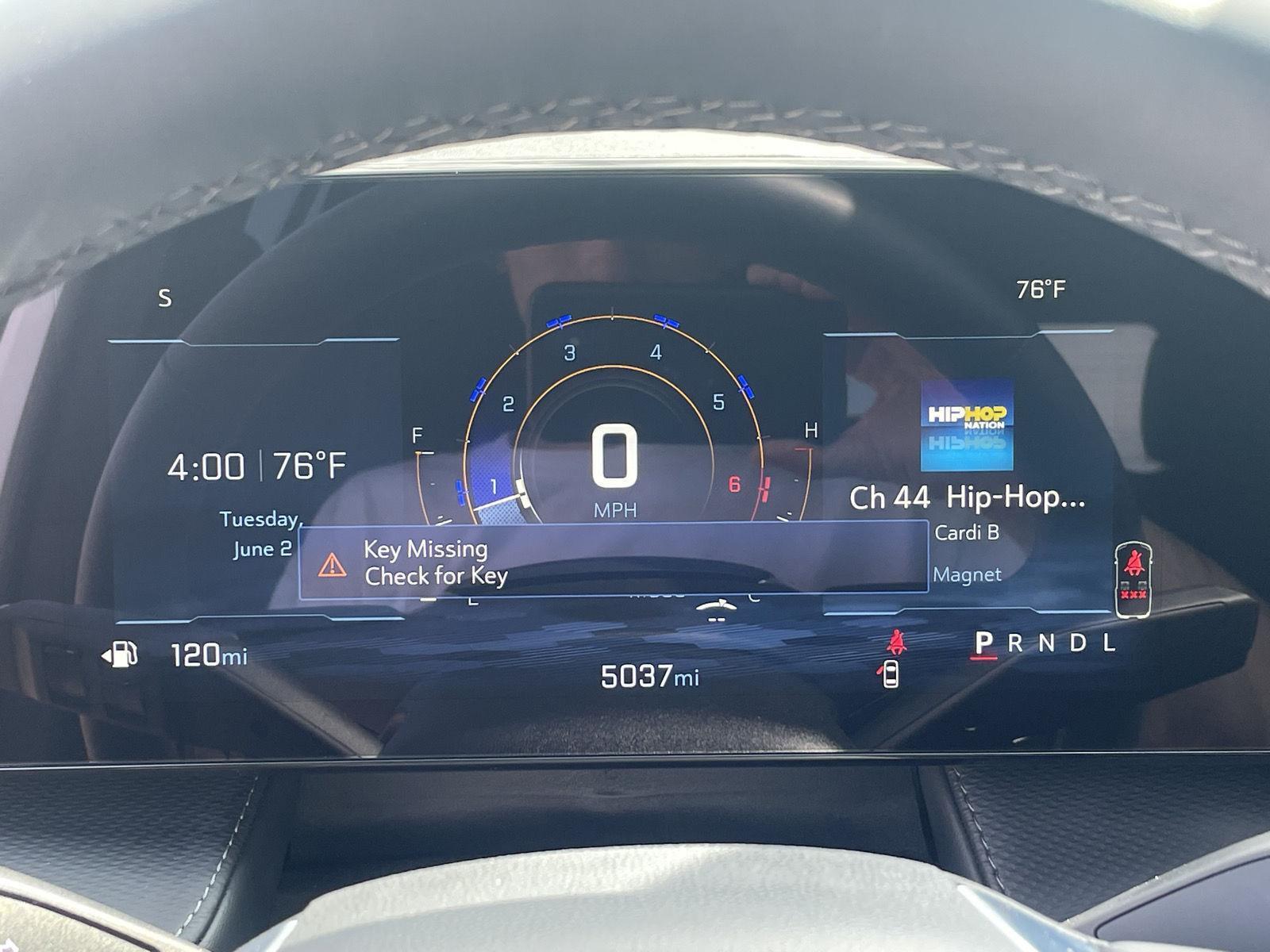 Vehicle photo 3