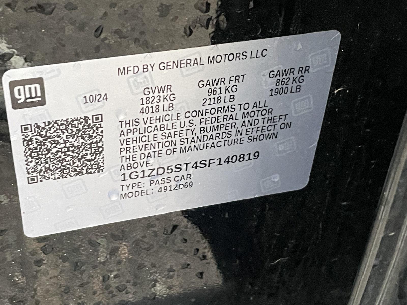 Vehicle photo 8