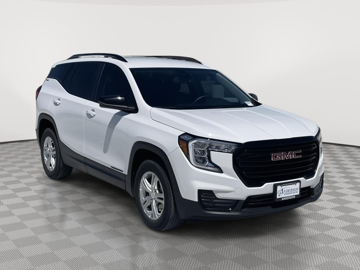 Vehicle photo 8
