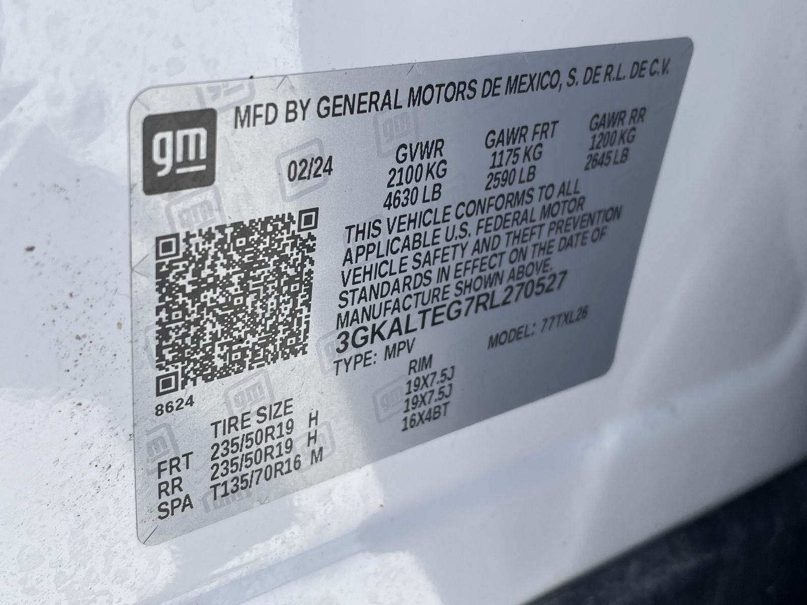 Vehicle photo 11