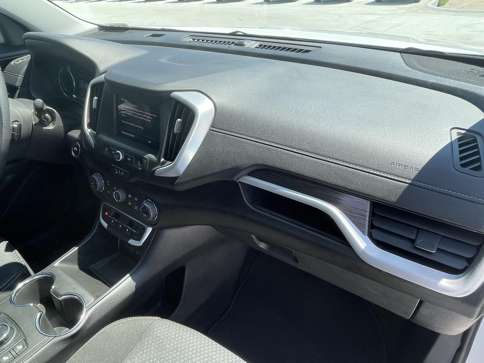 Vehicle photo 22