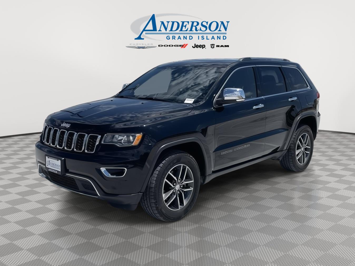 Pre-Owned 2018 Jeep Grand Cherokee for sale in Grand Island NE