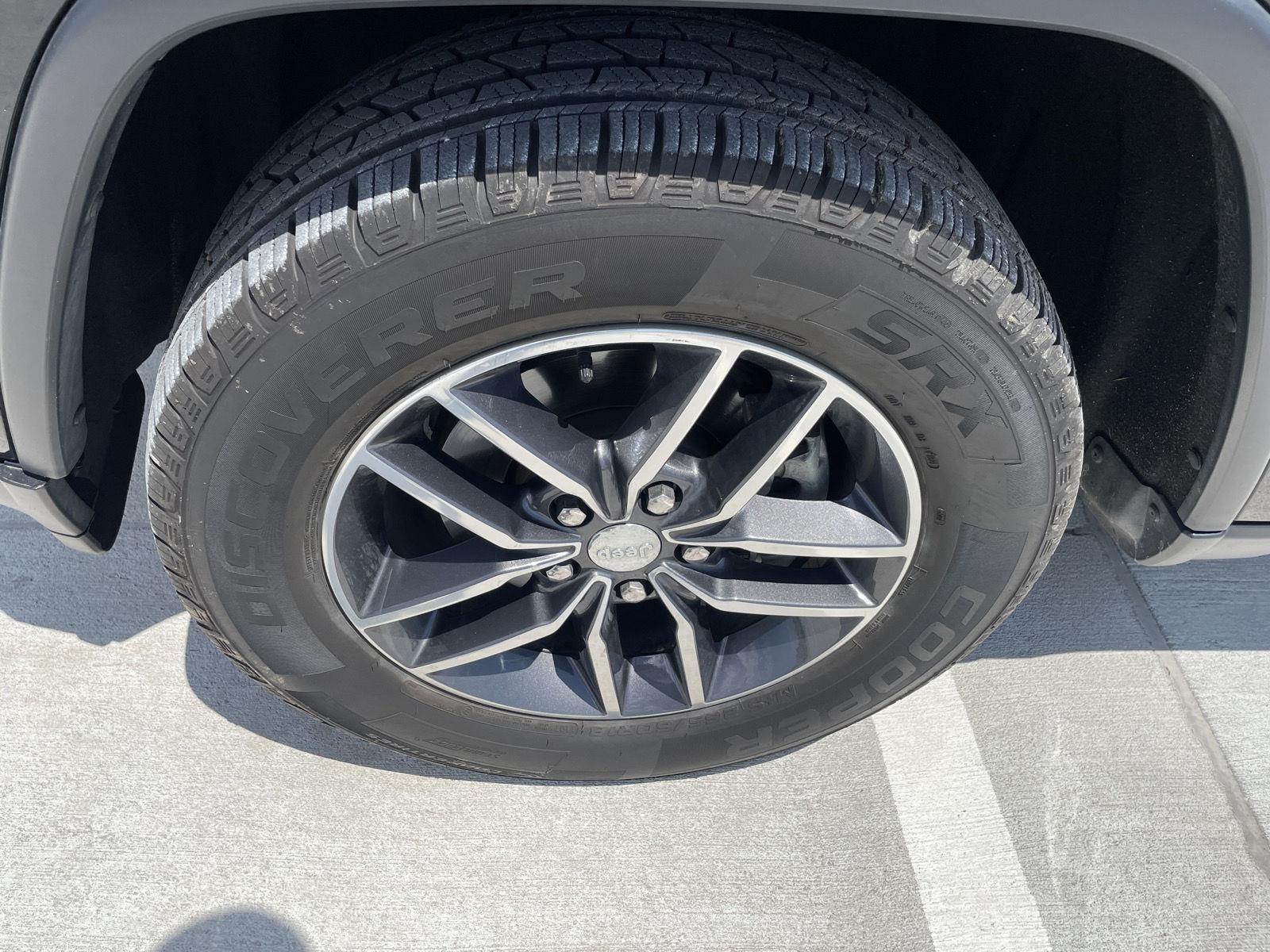 Pre-Owned 2018 Jeep Grand Cherokee for sale in Grand Island NE