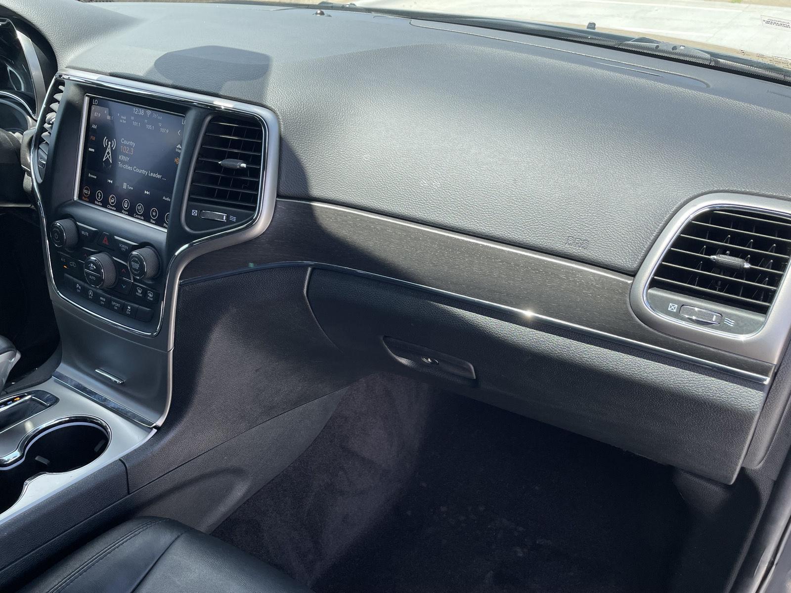 Pre-Owned 2018 Jeep Grand Cherokee for sale in Grand Island NE