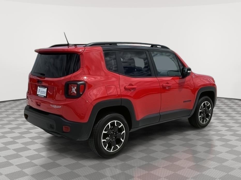 Pre-Owned 2023 Jeep Renegade for sale in Grand Island NE