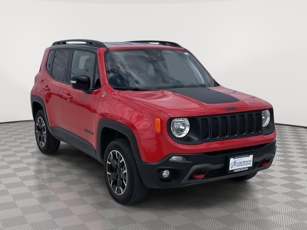 Pre-Owned 2023 Jeep Renegade for sale in Grand Island NE