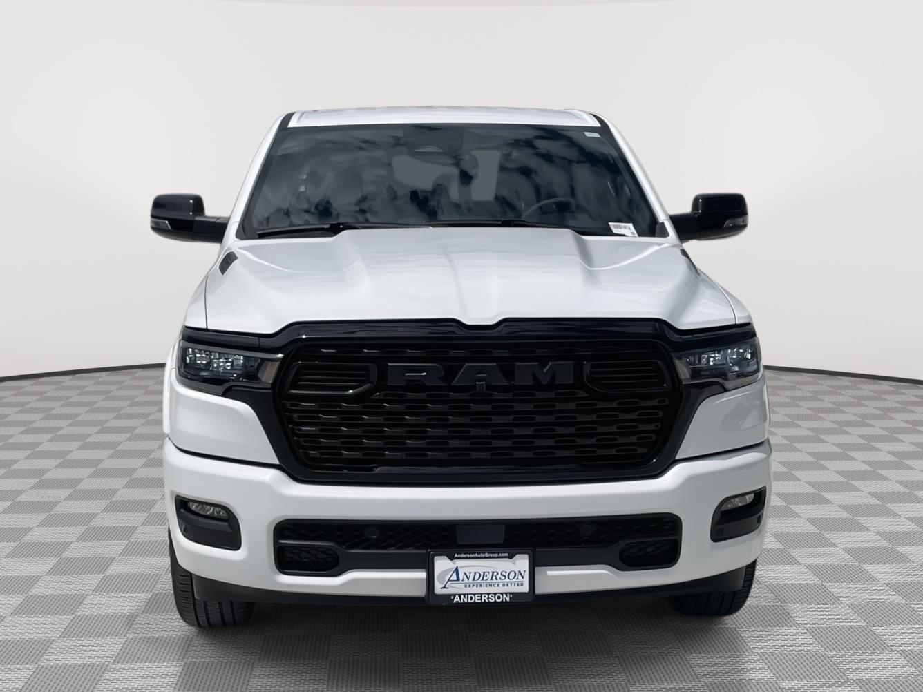 Vehicle photo 9