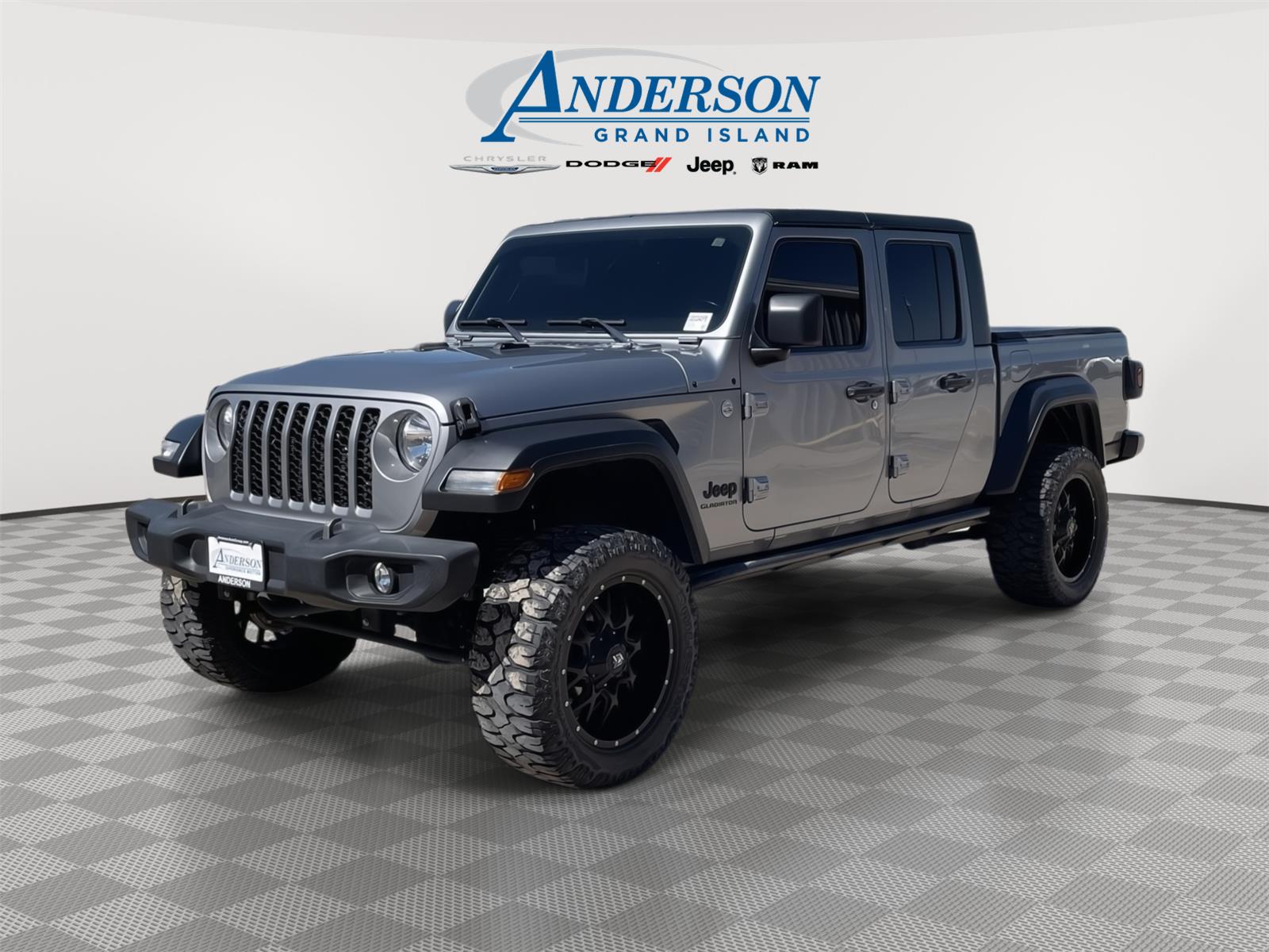 Vehicle photo 1