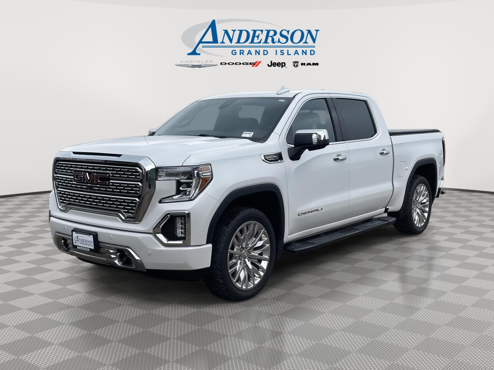 White Frost Tricoat 2019 GMC Sierra 1500 Pickup Truck Four-Wheel Drive Automatic