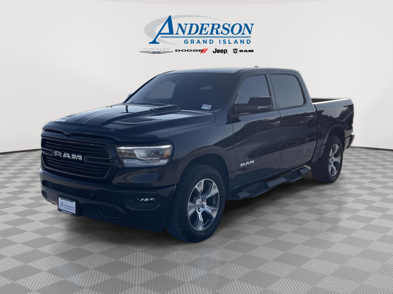 Diamond Black Crystal Pearlcoat 2023 RAM 1500 Pickup Truck Four-Wheel Drive 8-Speed Automatic