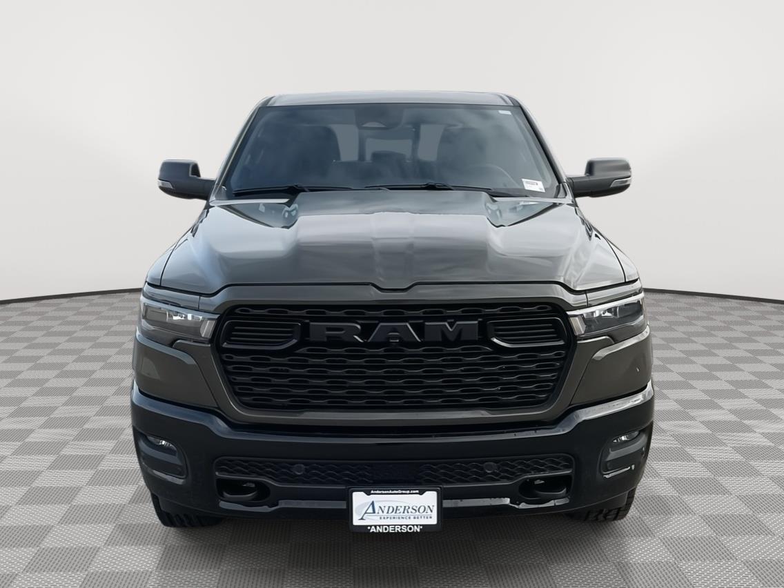 Vehicle photo 6
