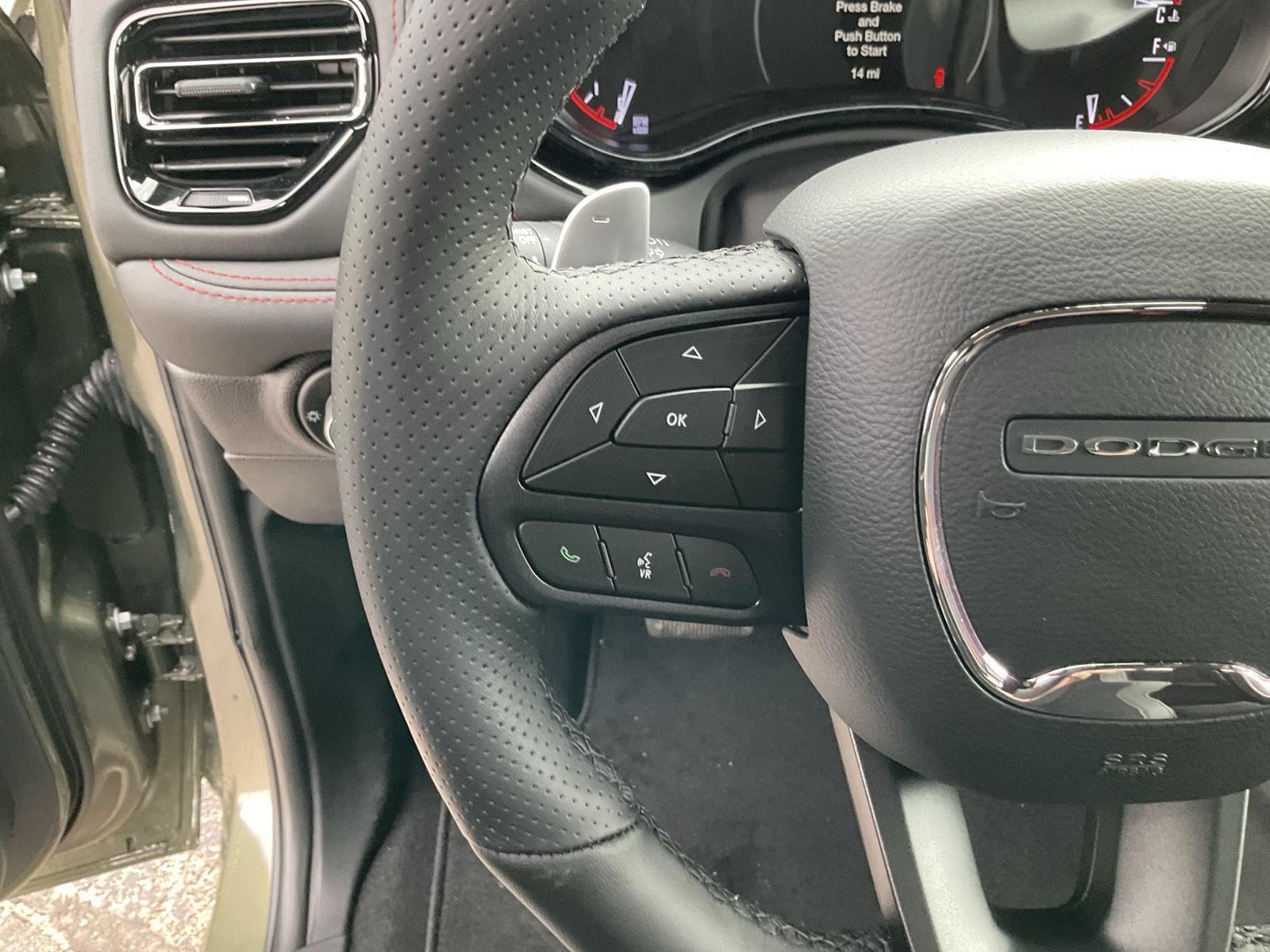 Vehicle photo 10
