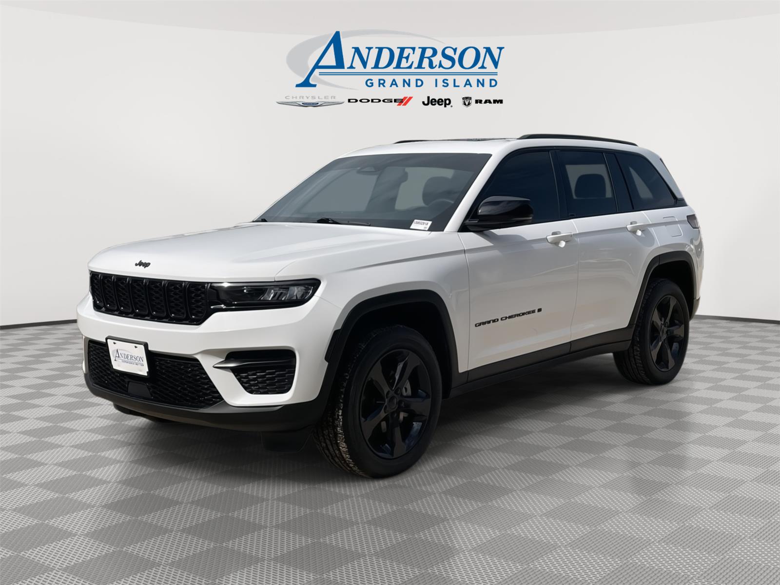 Bright White Clearcoat 2023 Jeep Grand Cherokee SUV / Crossover Four-Wheel Drive 8-Speed Automatic