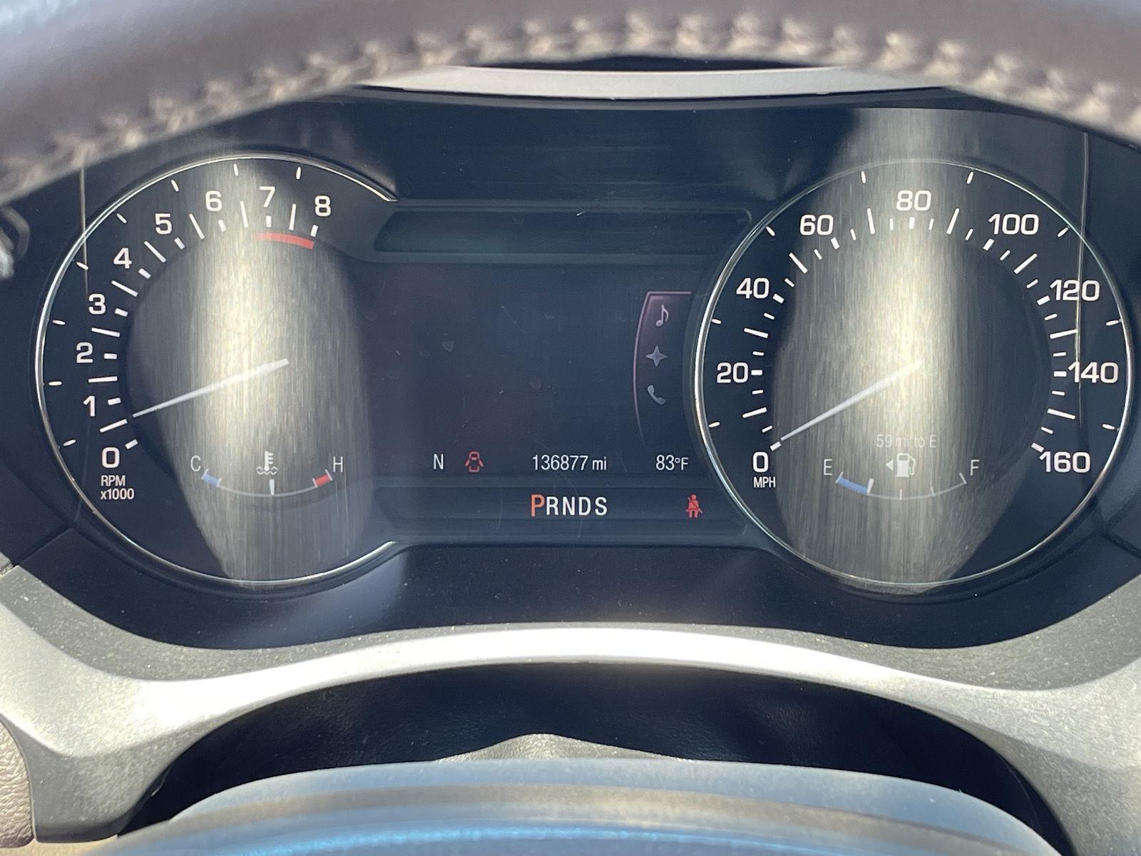 Vehicle photo 3