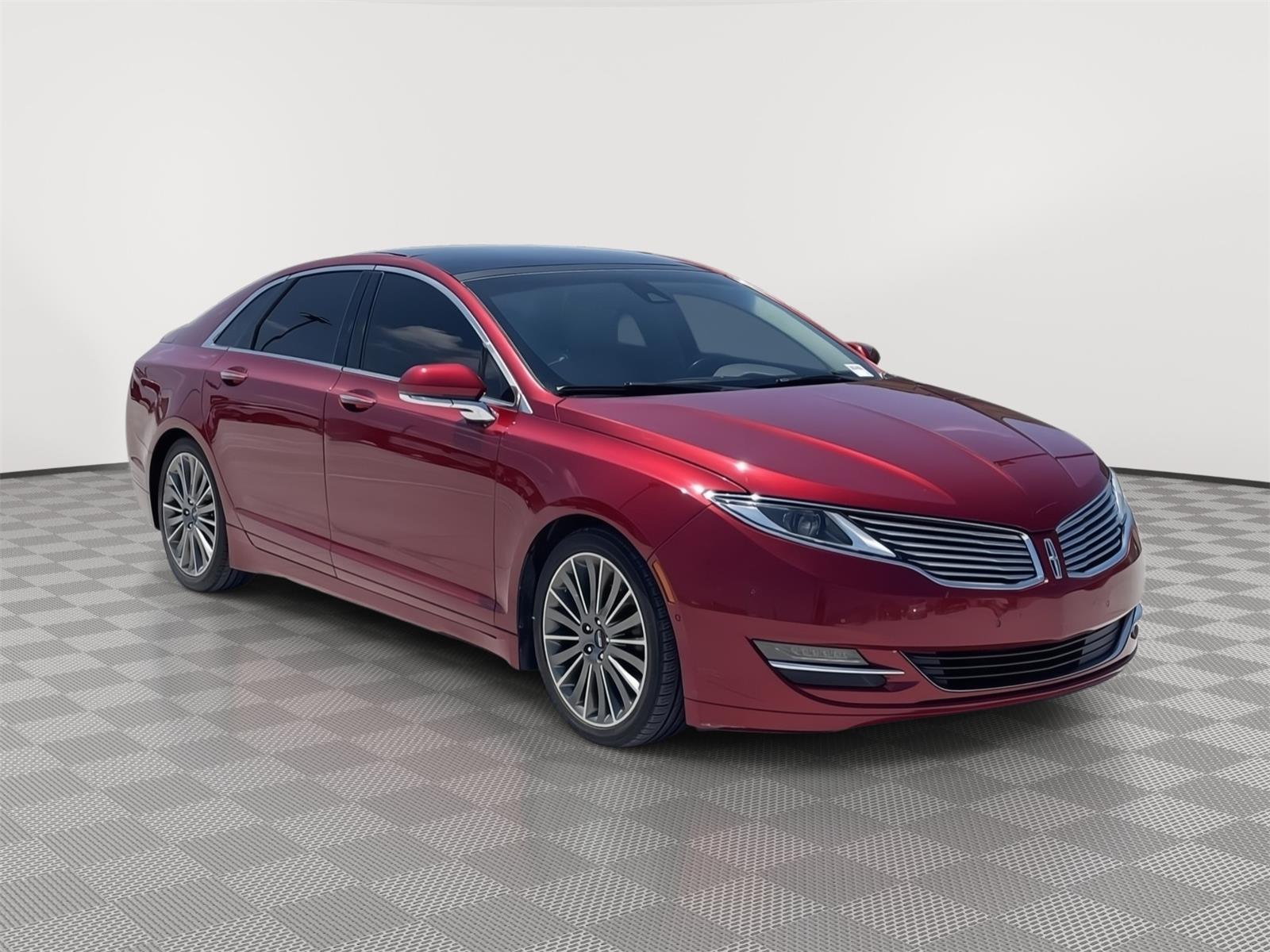 Vehicle photo 8