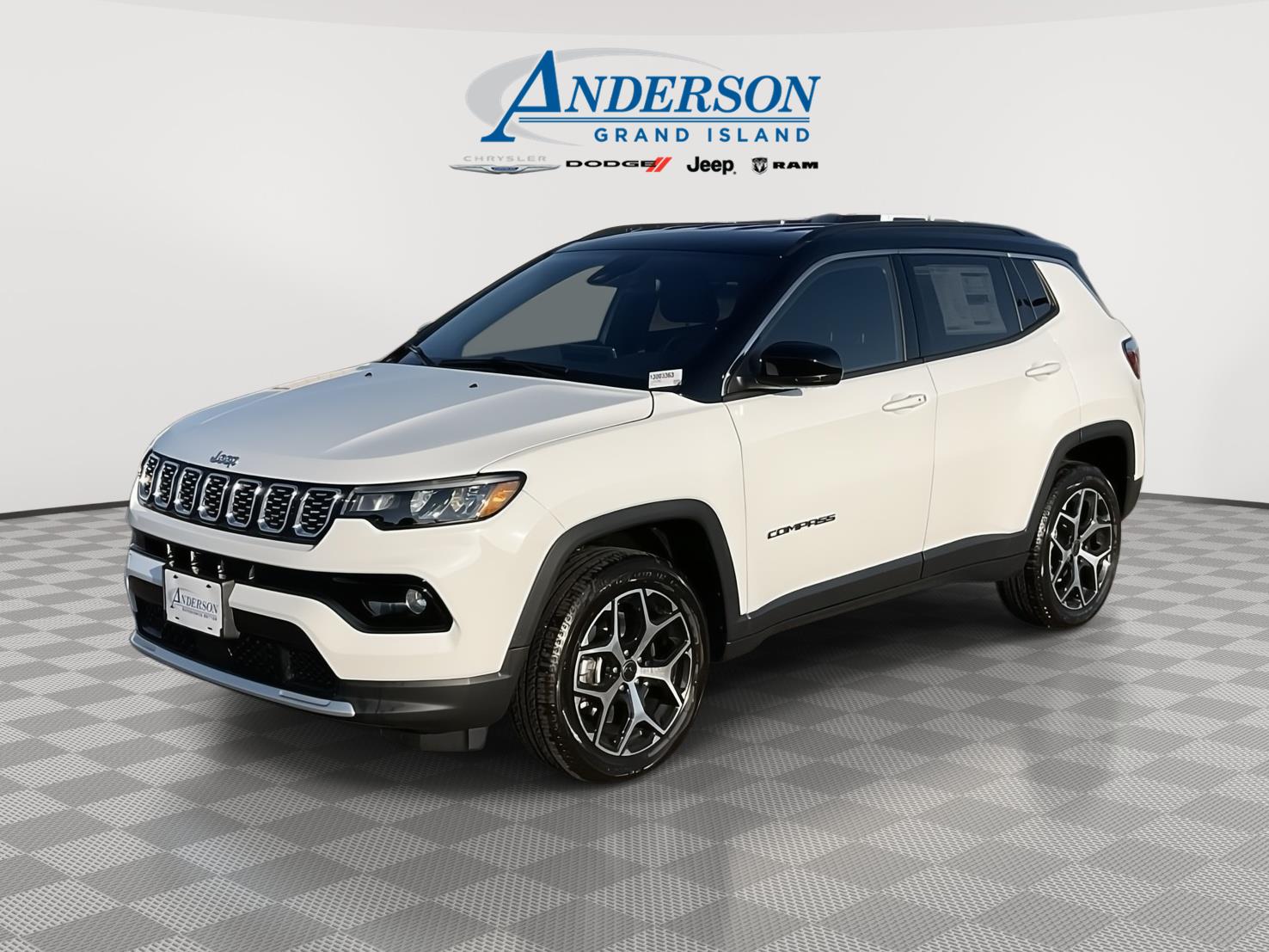Vehicle photo 1