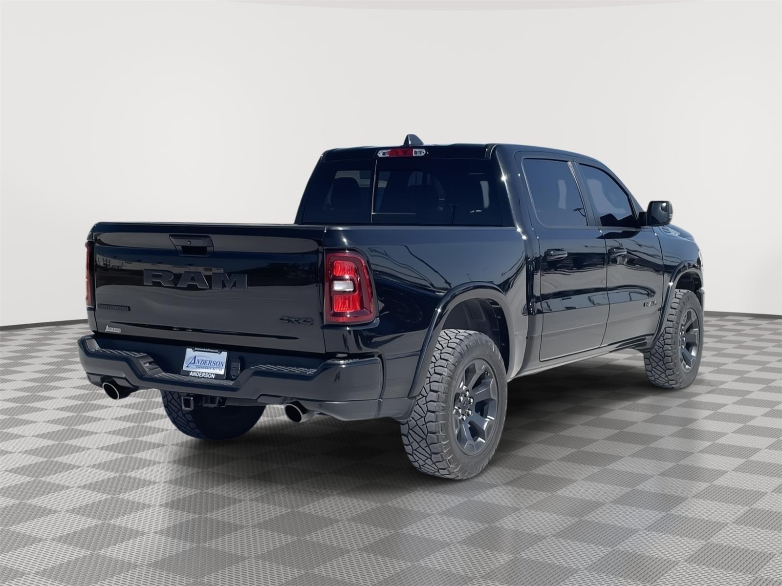 Vehicle photo 6