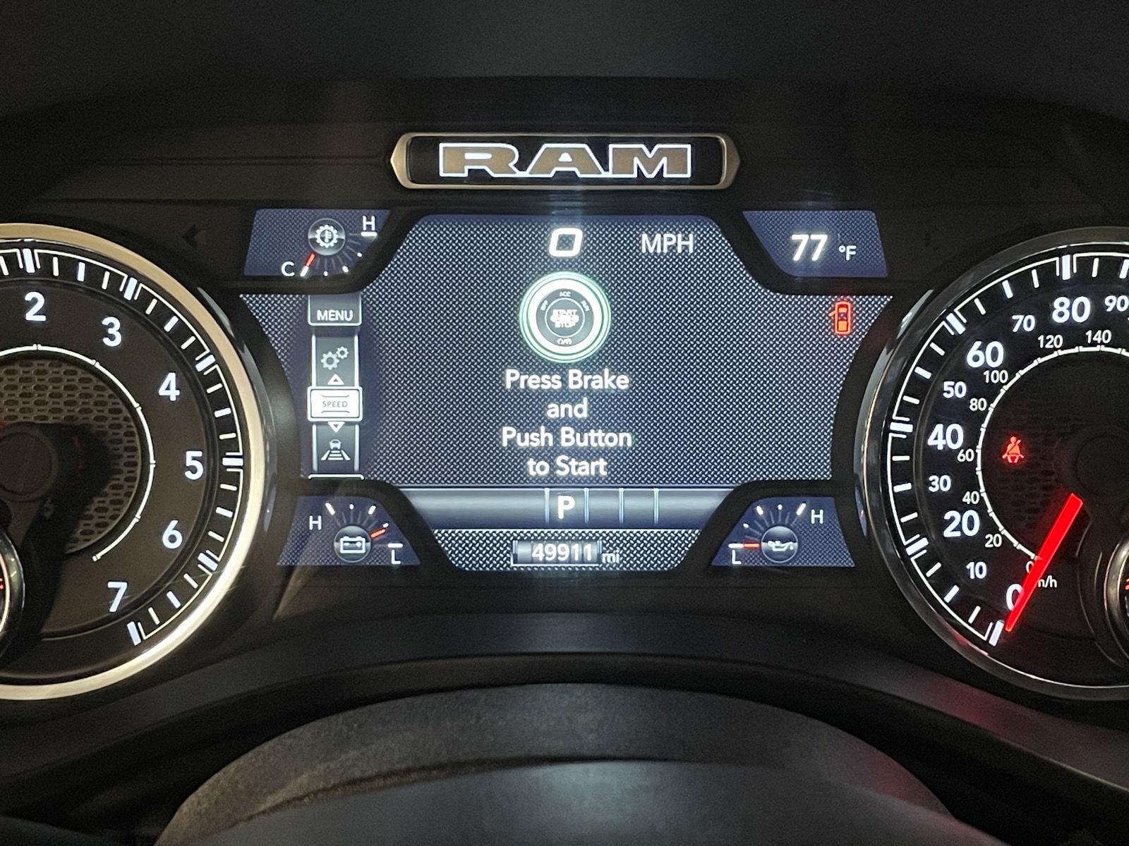 Vehicle photo 3