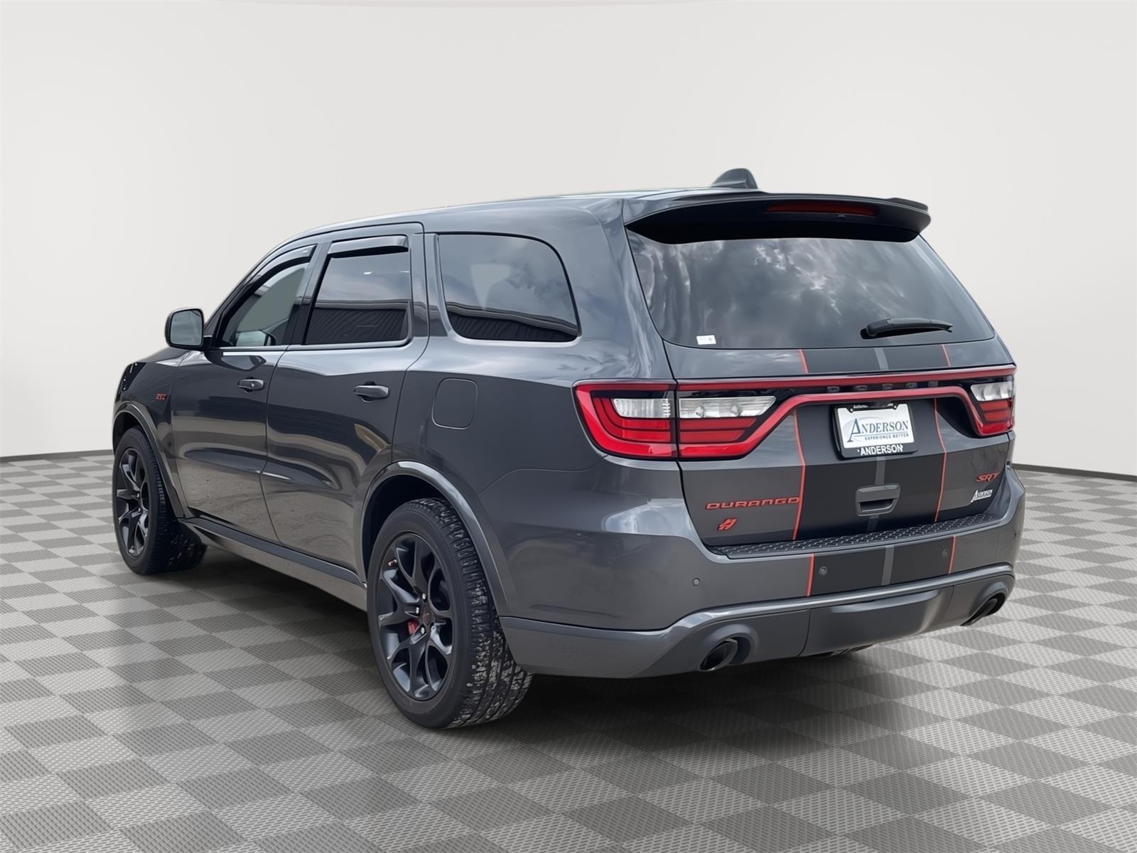 Vehicle photo 4