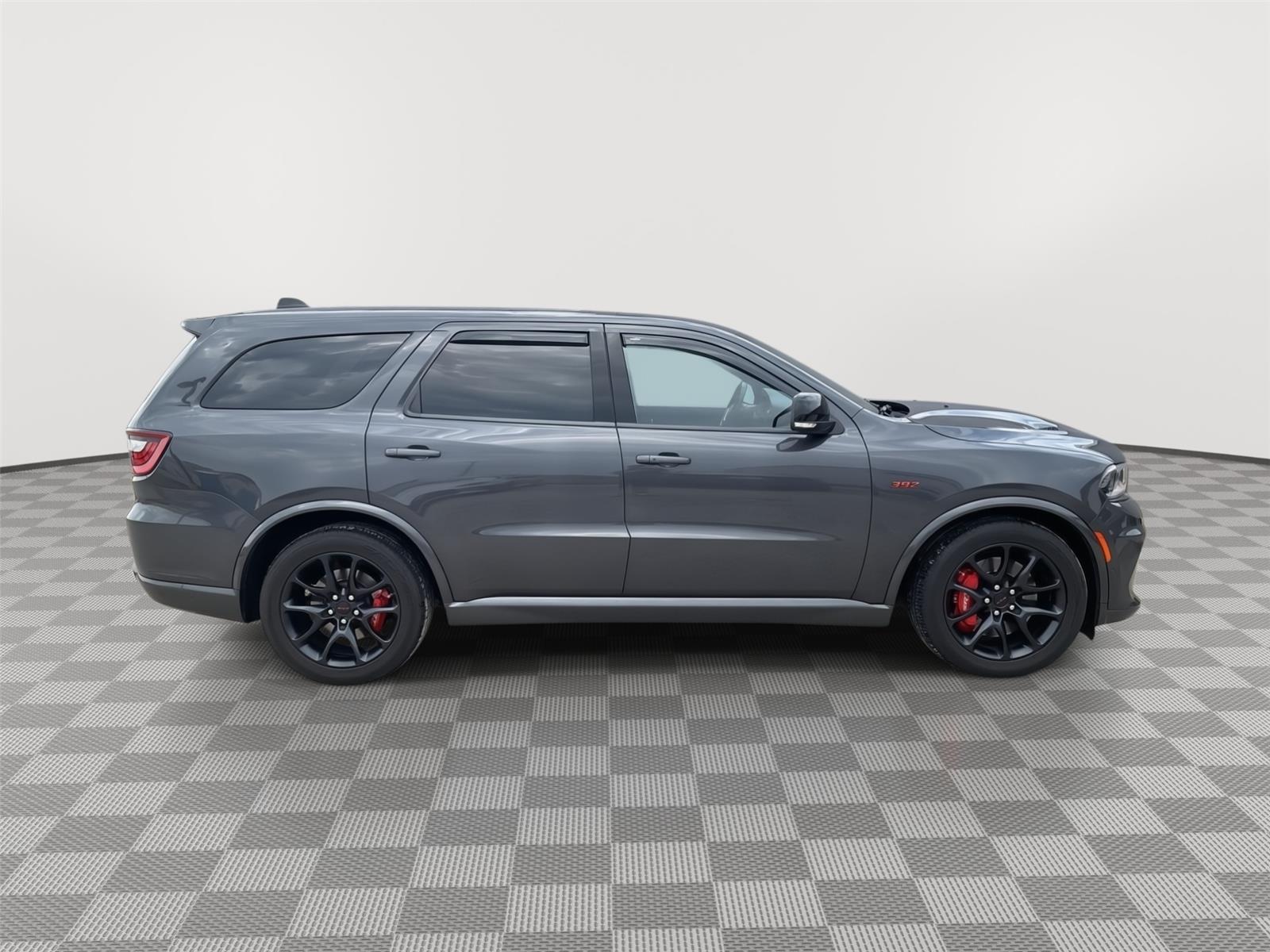 Vehicle photo 7