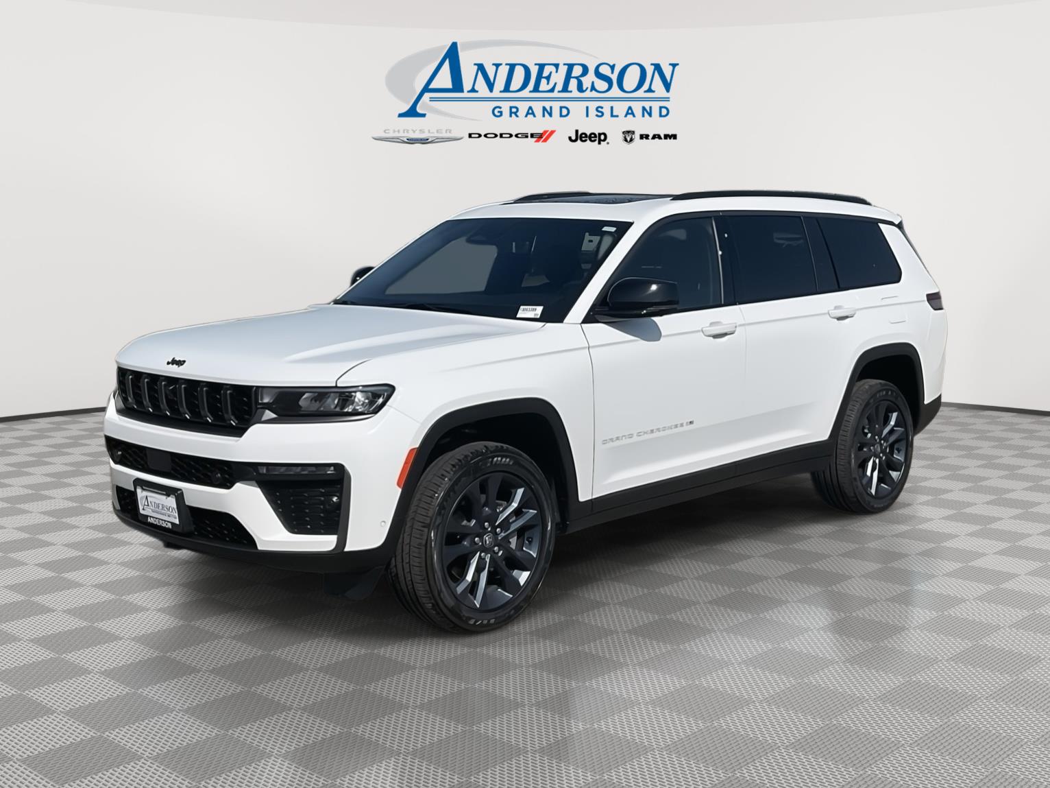 Bright White Clearcoat 2026 Jeep Grand Cherokee L SUV / Crossover Four-Wheel Drive 8-Speed Automatic