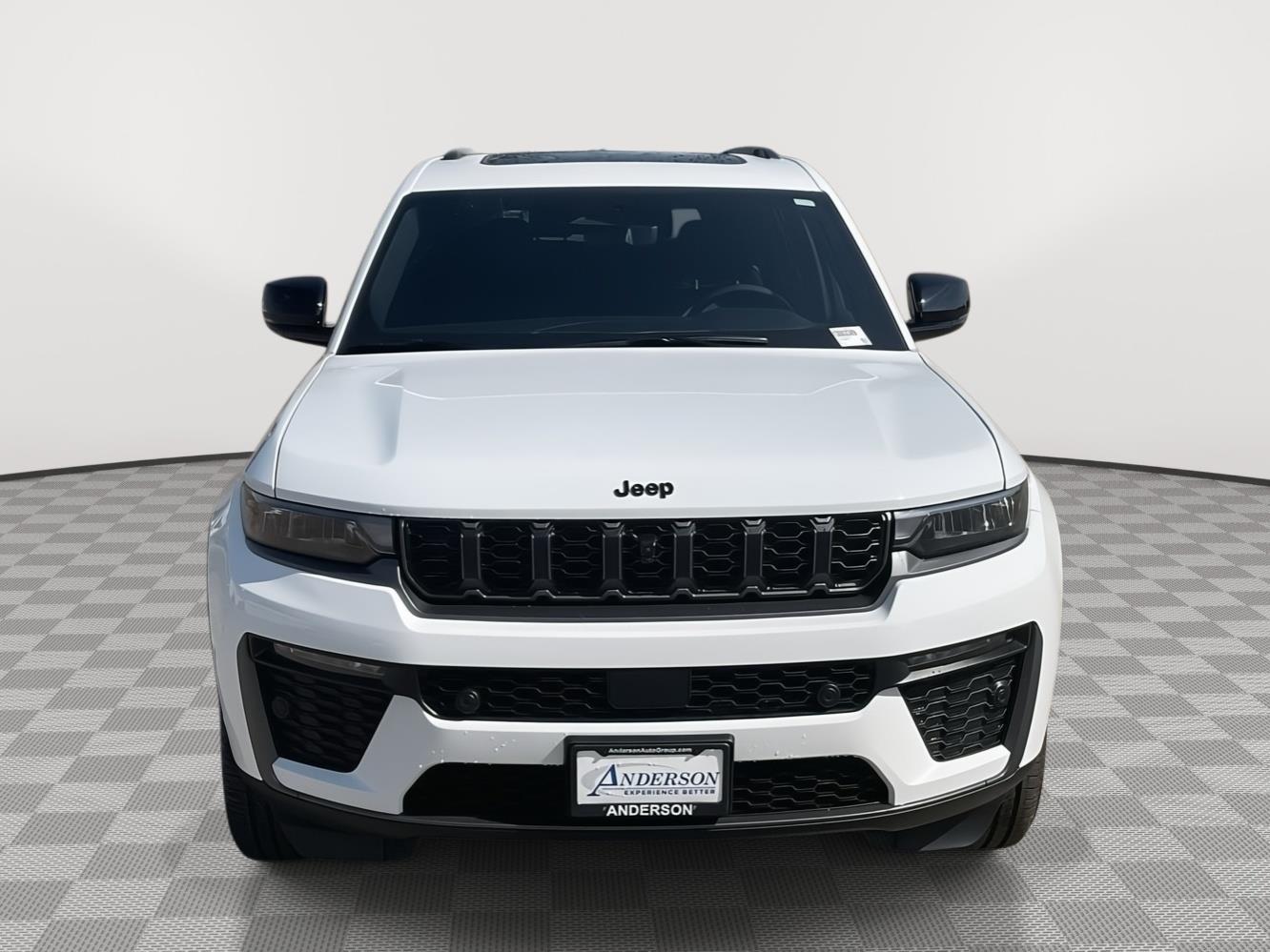 Vehicle photo 8