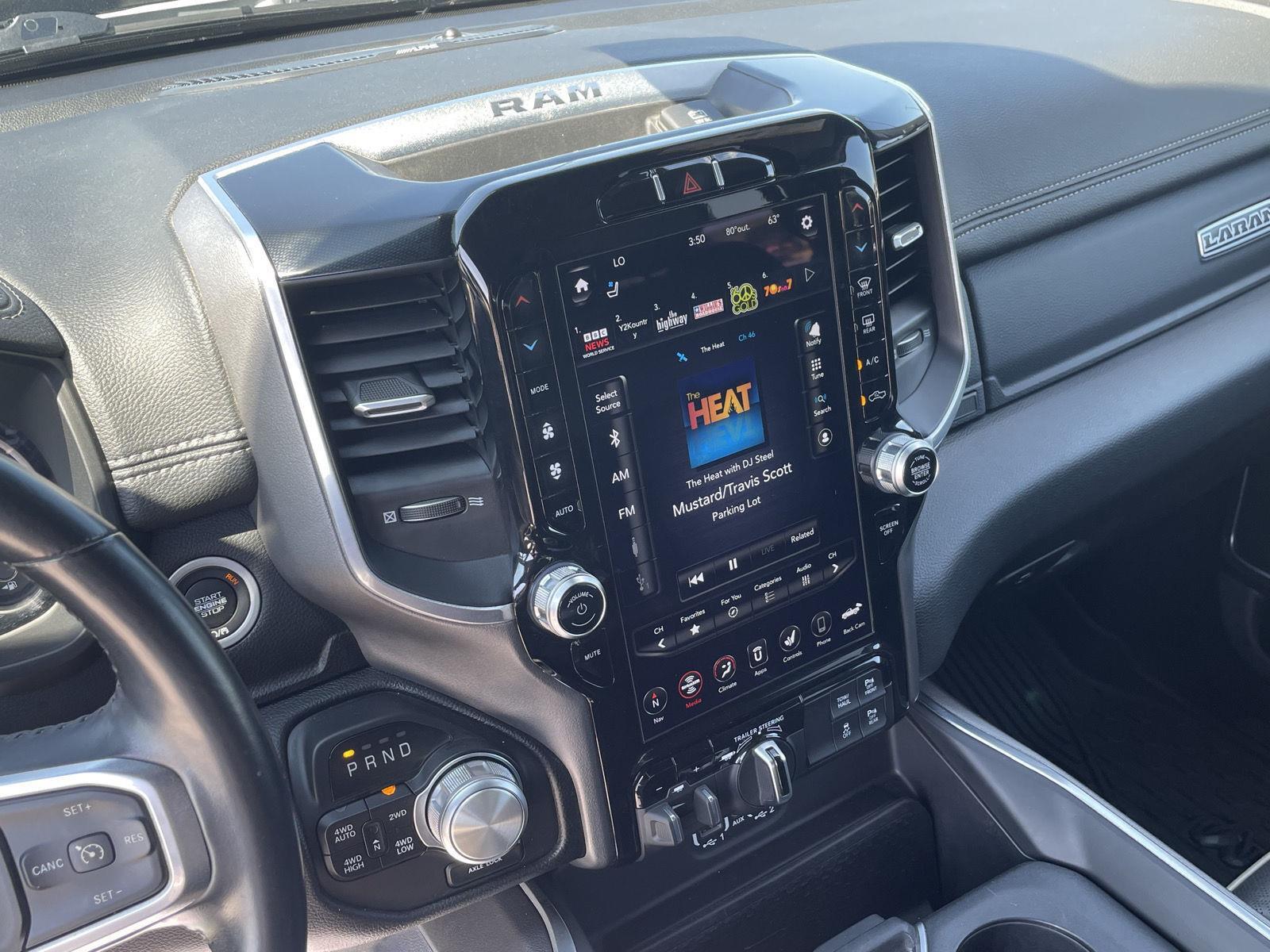 Vehicle photo 15
