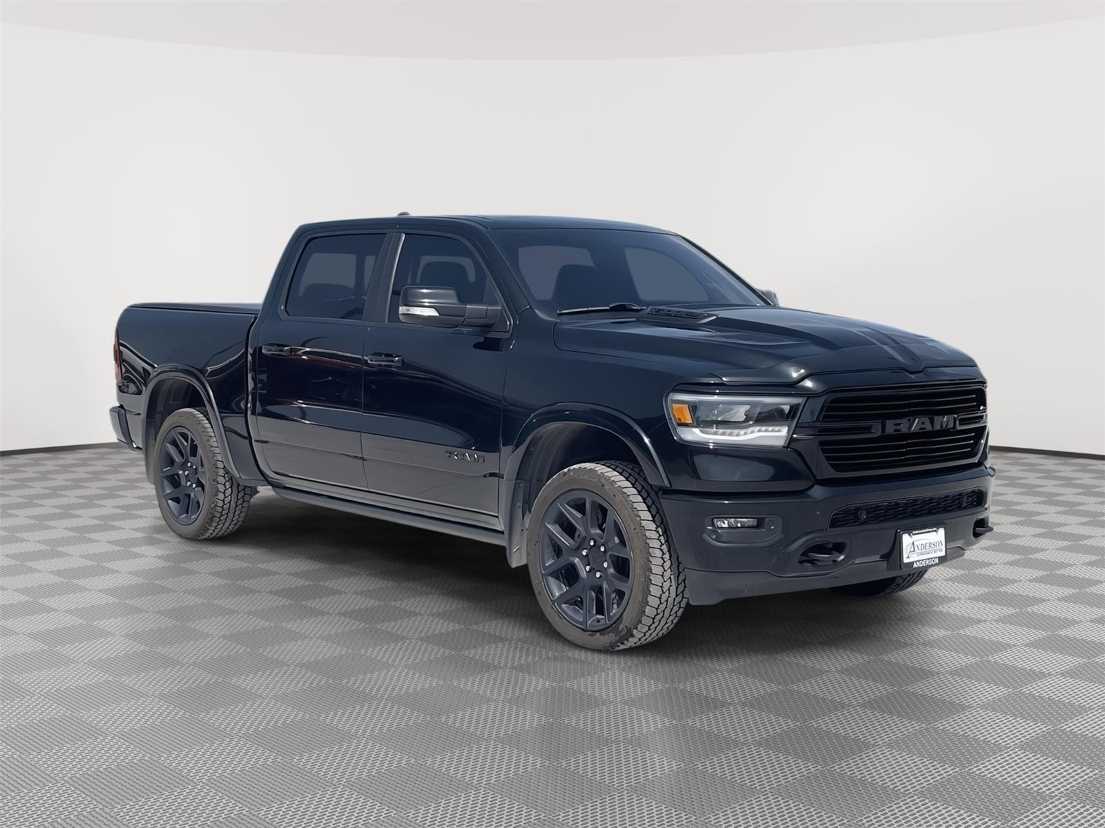 Vehicle photo 8