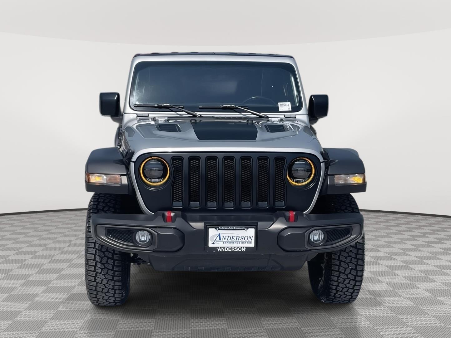 Vehicle photo 9