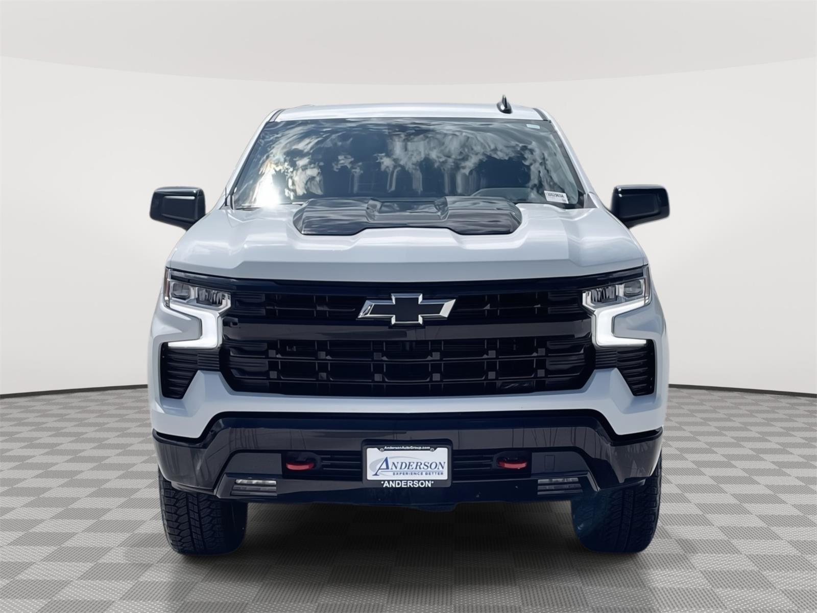 Vehicle photo 9