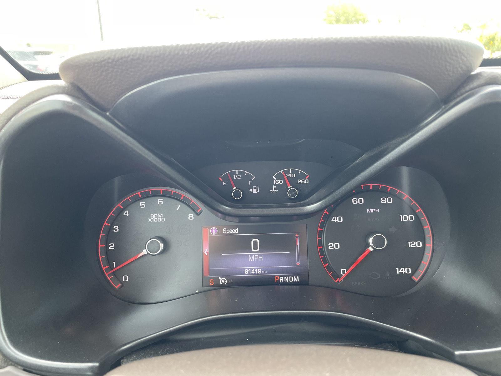 Vehicle photo 3