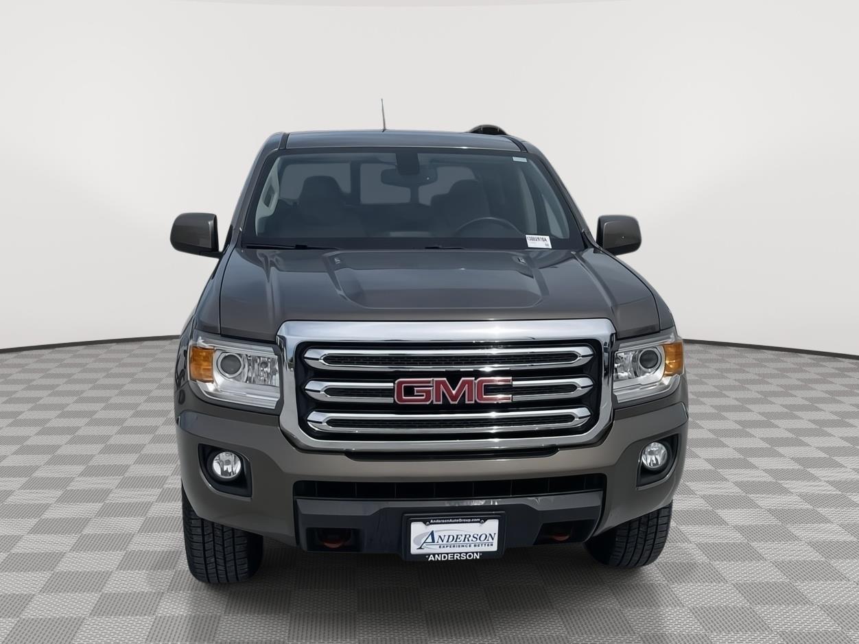 Vehicle photo 9