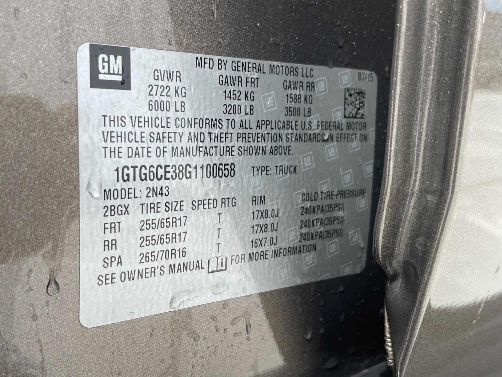 Vehicle photo 11