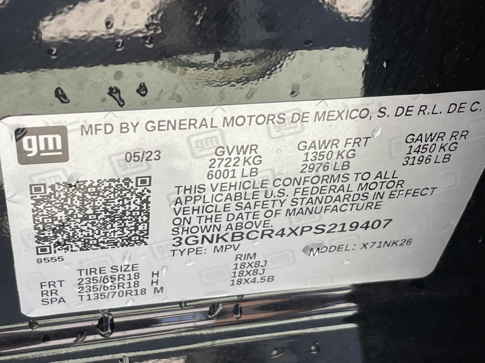 Vehicle photo 11