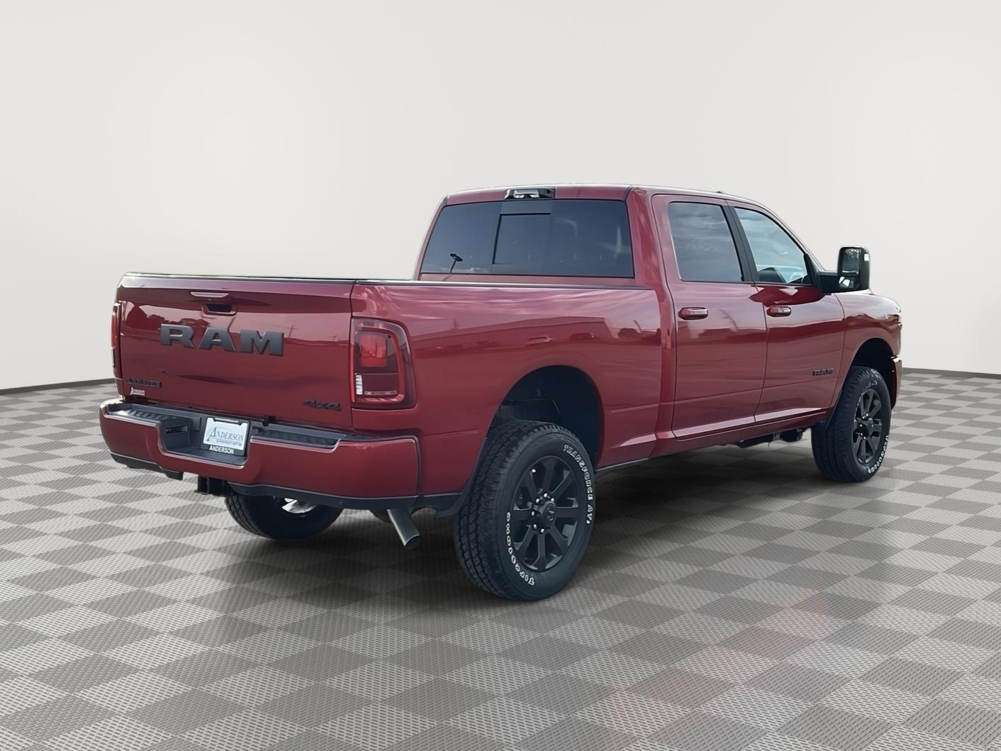 Vehicle photo 5