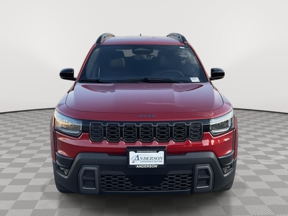 Vehicle photo 8