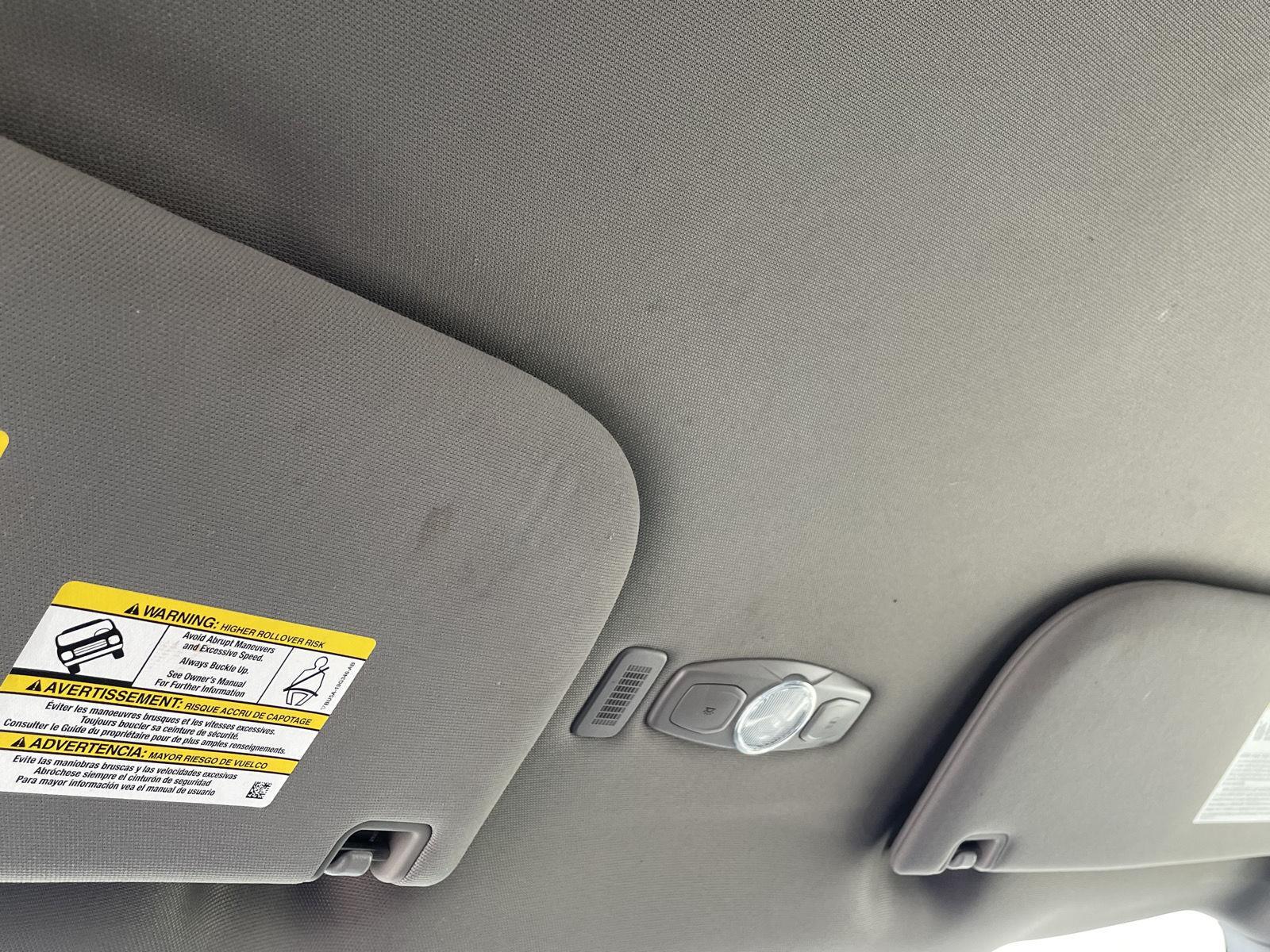 Vehicle photo 16