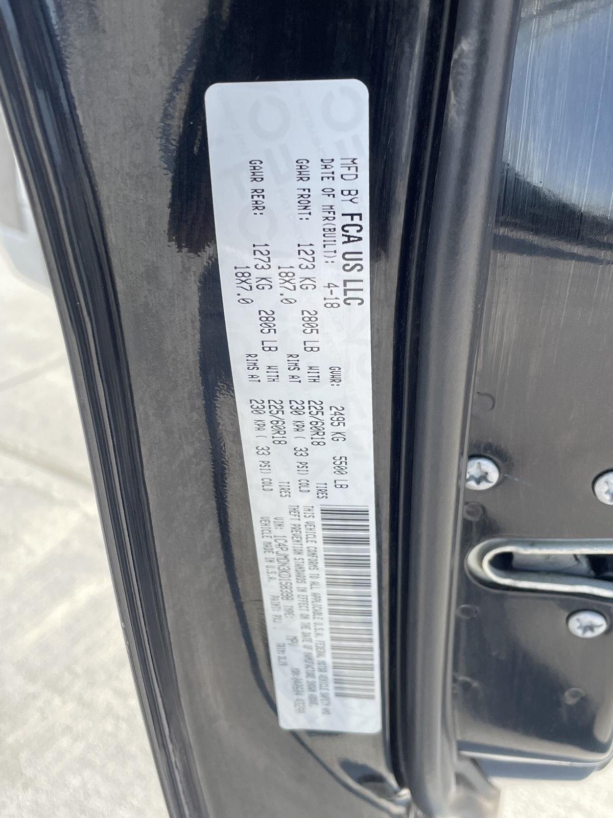 Vehicle photo 11
