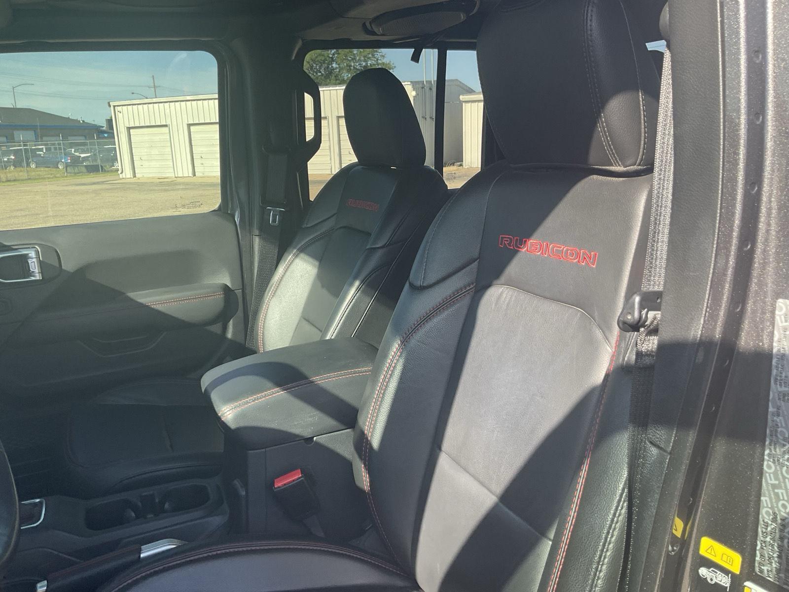 Vehicle photo 16