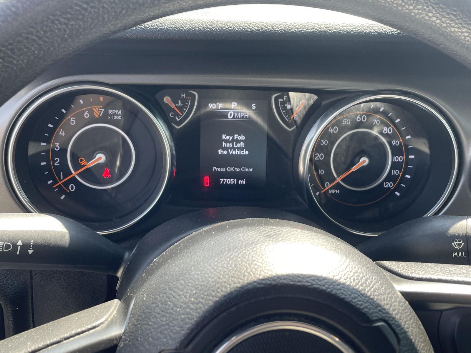 Vehicle photo 3