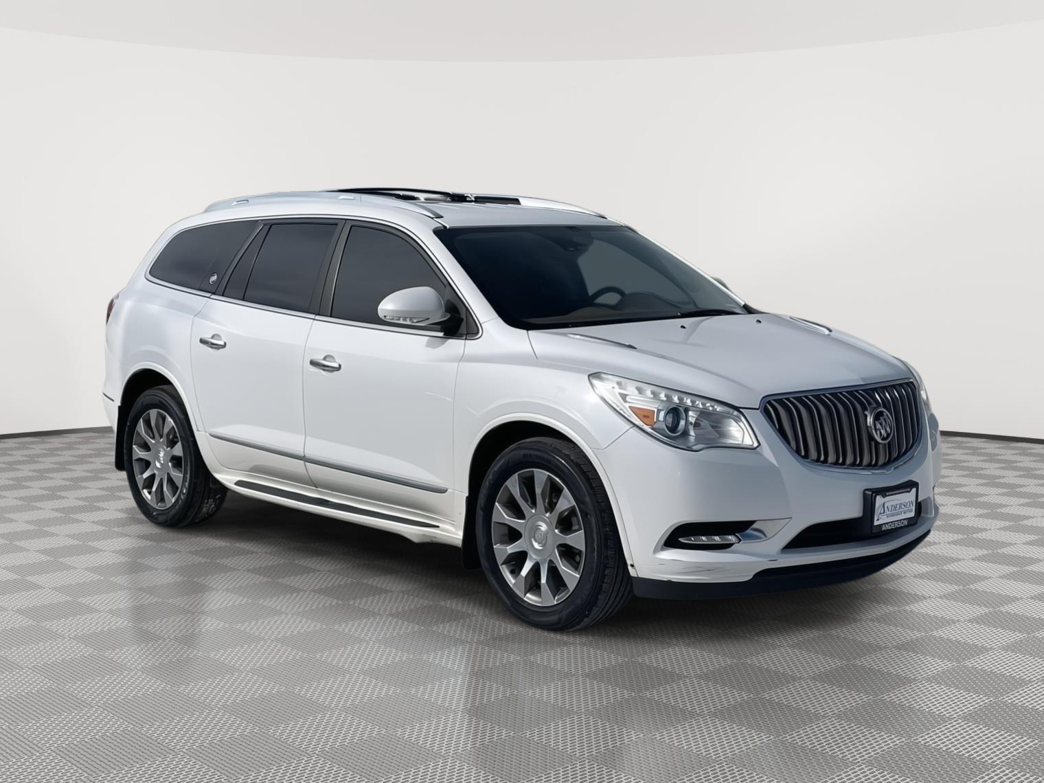 Vehicle photo 8