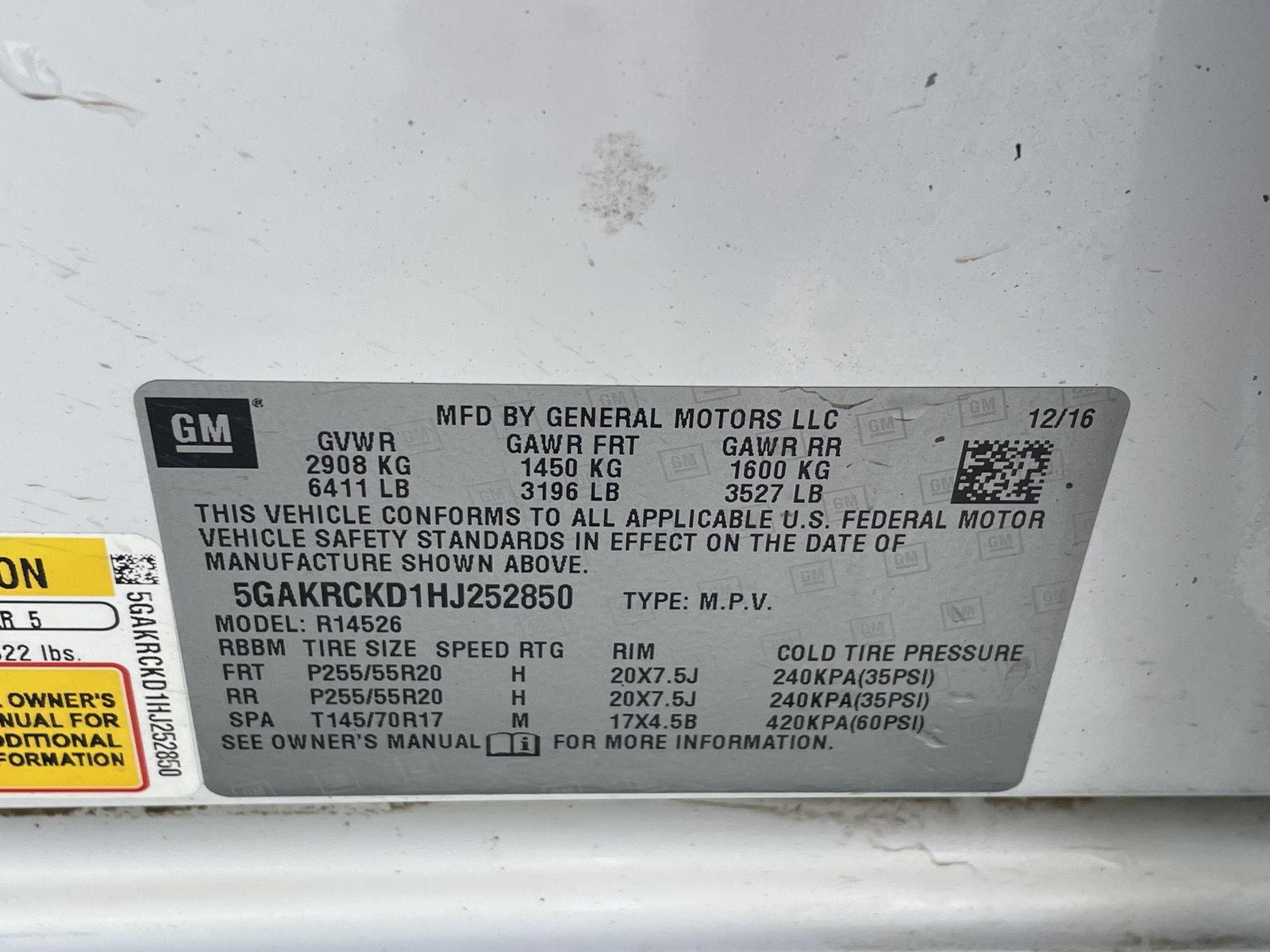 Vehicle photo 11