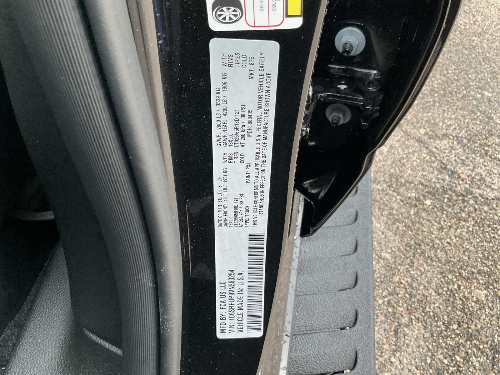Vehicle photo 21